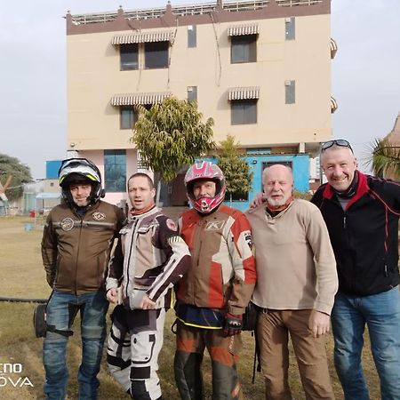 Athitya Hotel And Resort Sikar Esterno foto