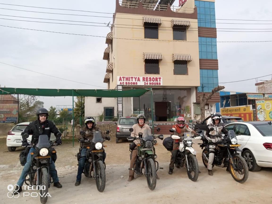 Athitya Hotel And Resort Sikar Camera foto
