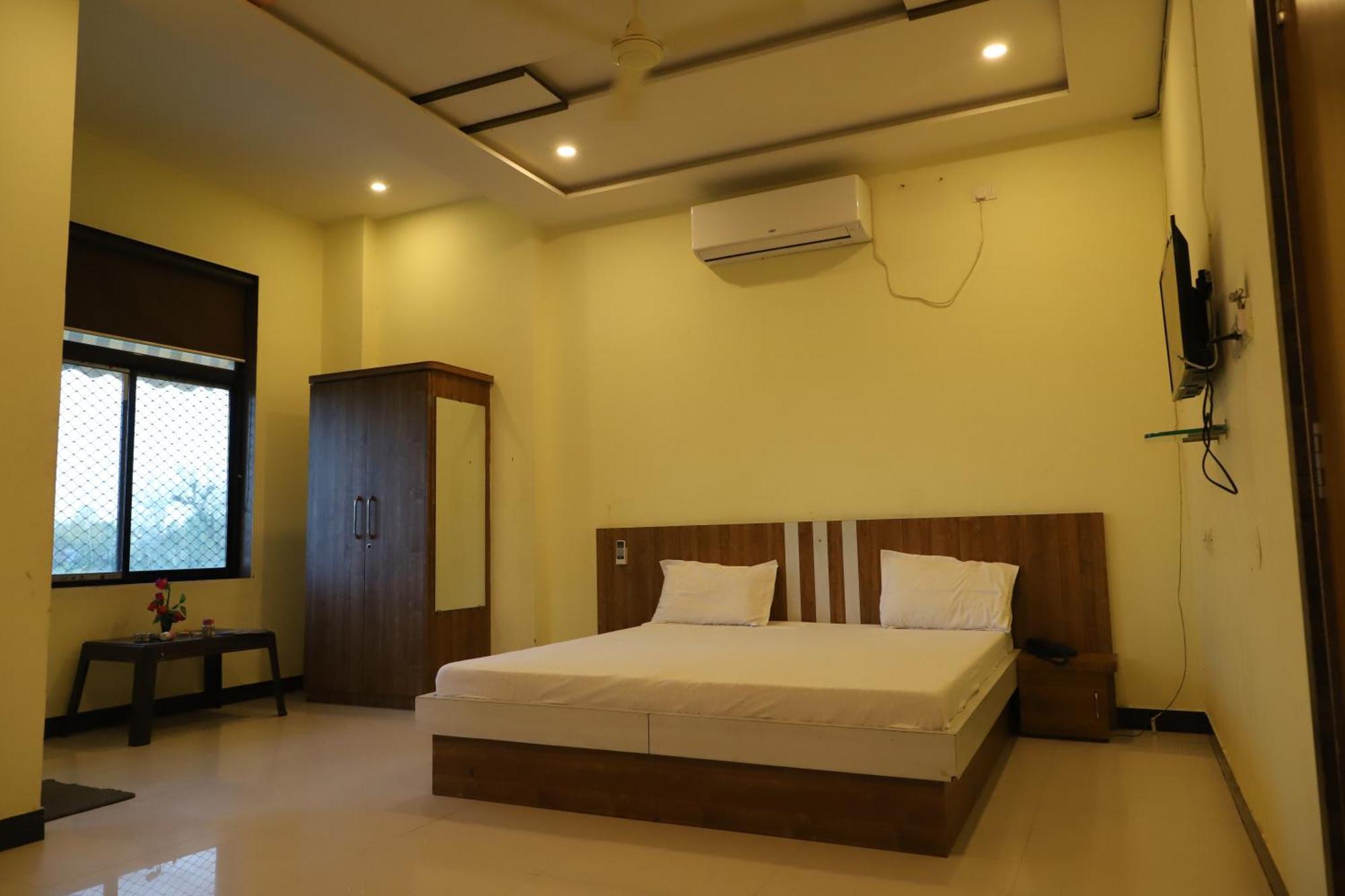 Athitya Hotel And Resort Sikar Camera foto